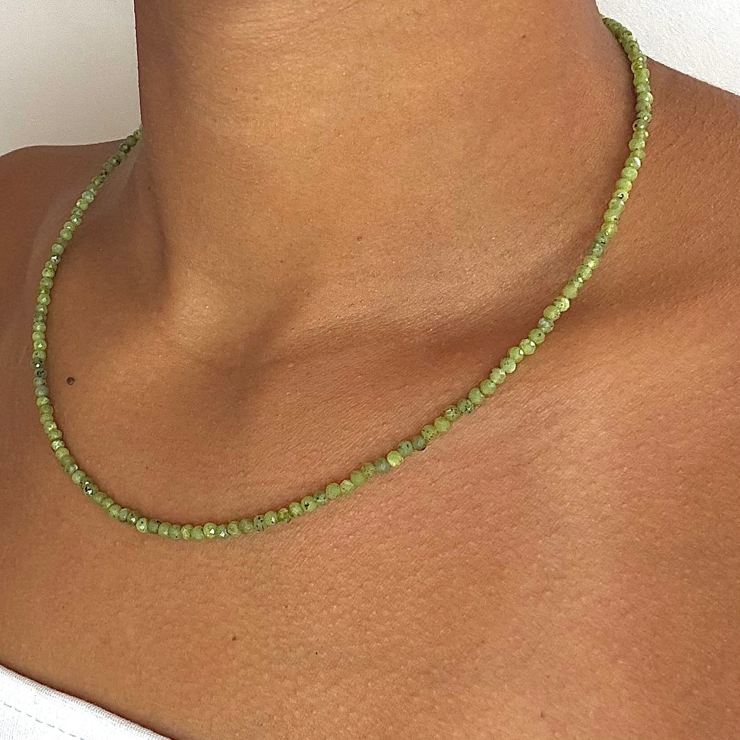 Colliers de perles en Jade