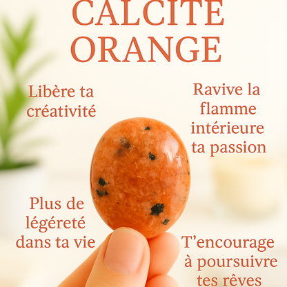 Mini galet en calcite orange