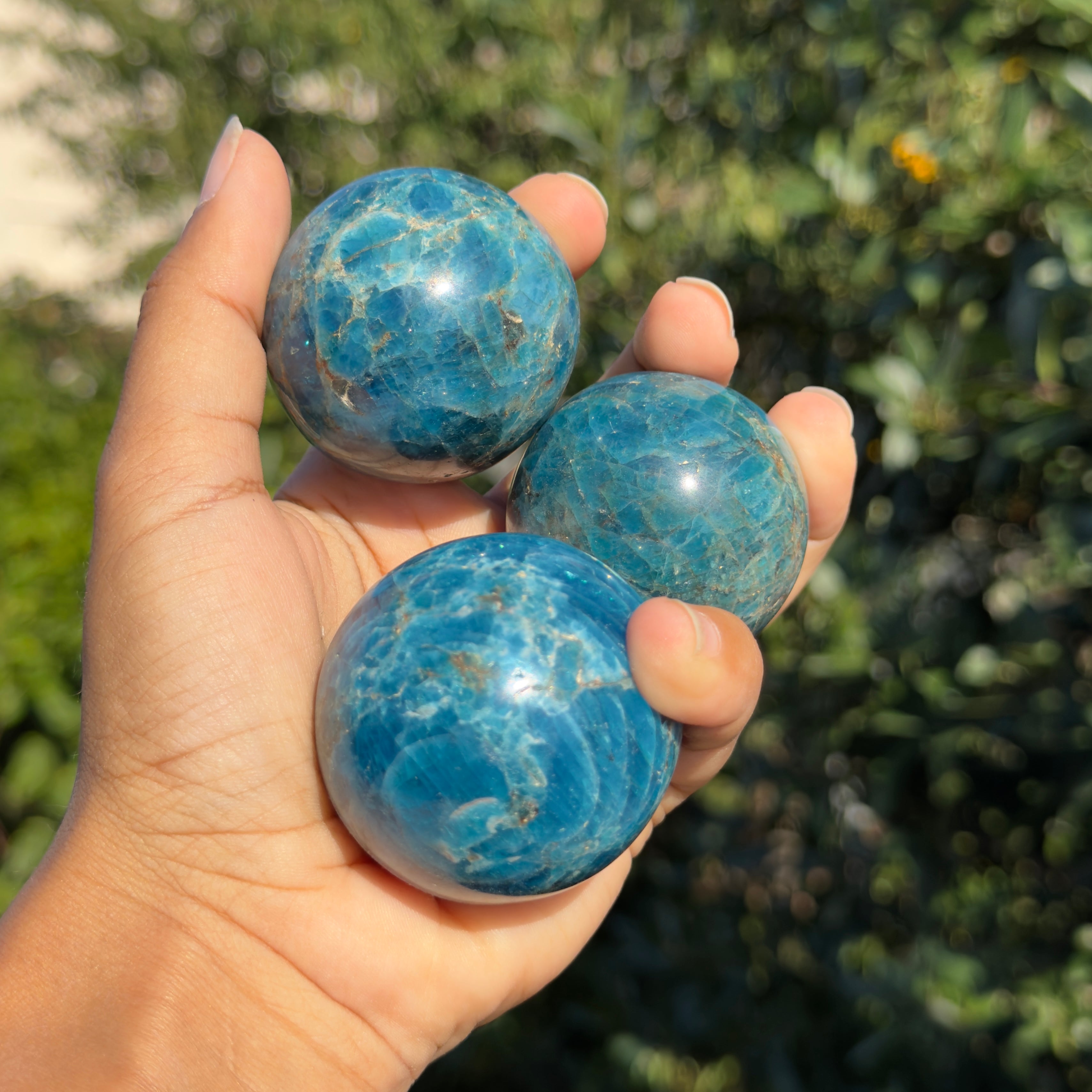 Sphère en Apatite Bleue